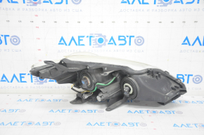 Headlight front left Toyota Prius V 12-14 bare pre-rest halogen, for polishing, breakage crepe