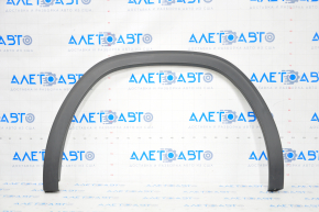Rear left wing arch trim VW Atlas 18-20 pre-restoration crack in fastening
