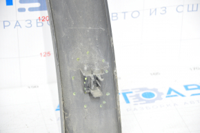 Rear right wing arch trim VW Atlas 18-20 pre-restoration break fastening