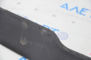 Front bumper lip VW Atlas 18-20 prerest is worn