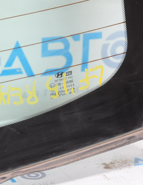 Rear glass Hyundai Sonata 15-19 scratches