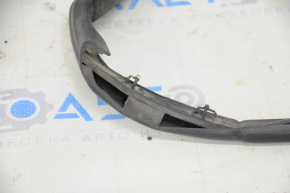 Rear right wing arch seal Ford Edge 15 - broken latch