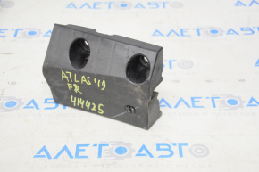 Front right wing bracket VW Atlas 18-20 pre-rest lower