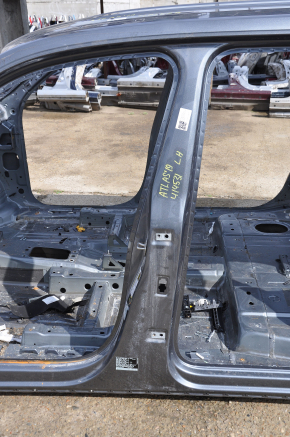 Body pillar central left VW Atlas 18- on the body, bumpers