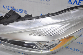 Headlight front left complete Ford Escape MK3 17-19 rest, halogen+led, light, varnish peeled, scratches