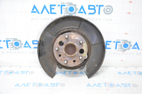 Rear left hub Toyota Camry v40 rusty, with casing