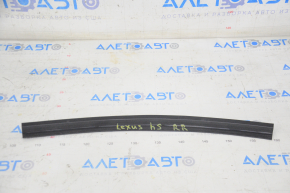 Seal of the rear right door Lexus Hs250h 10-12 lower