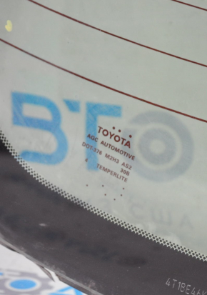 Rear glass Toyota Camry v40 euro broken heating terminal