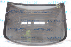 Rear glass VW Jetta 11-18 USA scratches