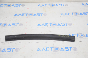 Rear left lower door seal Lexus CT200h 11-17