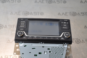 Tape recorder, radio, player Nissan Leaf 13-17