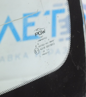 Toyota Sequoia Tundra 08-17 PGW Windshield Scale