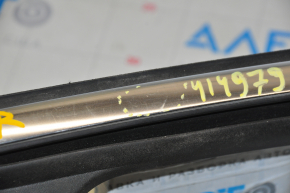 Upper door molding front right Chevrolet Volt 16 - chrome with glass seal, scratches