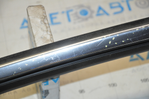 Upper door molding front right Chevrolet Volt 16 - chrome with glass seal, scratches