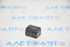 Nissan Versa 12-19 usa mirror control