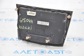 Climate control Suzuki Kizashi 10-15 scratches on glass