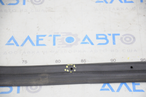 Door seal lower rear right Honda Clarity 18-21 usa tear
