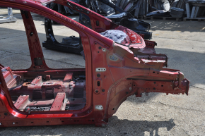 Front right quarter Ford Escape MK3 17-19 rest on the body, red RR, pokes