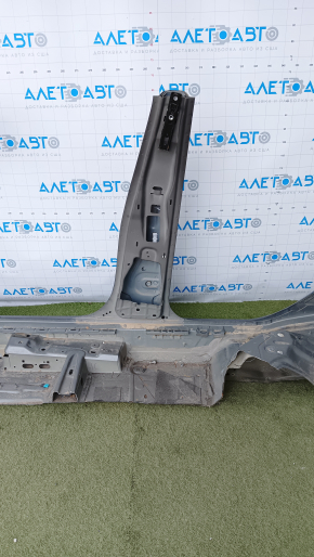 Front right quarter VW Jetta 19-24 graphite, with central pillar and rear sill