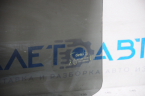 Subaru b9 Tribeca rear right door glass tinted