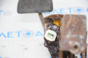 Lexus NX200t NX300 NX300h 15-21 brake pedal rusty