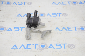 Lexus NX200t NX300 NX300h 15-21 Intake Solenoid Valve with Bracket