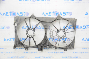 Diffuser radiator shroud bare Toyota Camry v50 12-14 2.5 usa, crack