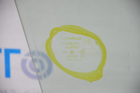 Front right door glass for a Subaru Forester 14-16 SJ