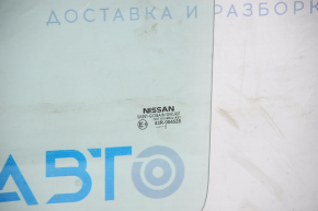 Rear left door glass Nissan Versa 1.8 10-12