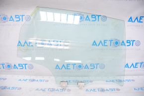 Rear right door glass for a 2015 Nissan Rogue