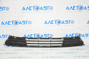 Ford Fusion mk5 17-18 front bumper lower grille structure