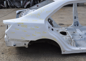 Quarter wing rear right Toyota Camry v50 12-14 usa on the body, white, painted, putty 0.4mm-2+mm