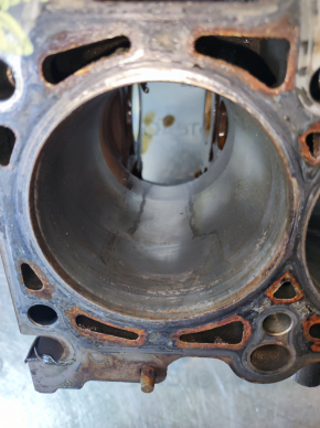 Bare cylinder block VW Passat b7 12-15 USA 2.5 for cylinder grinding