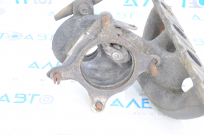 Hot part of VW Tiguan 09-17 turbine is rusty, fragment of stud is broken off