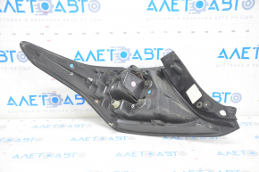 Right headlight Chevrolet Volt 16 - broken glass, cracks