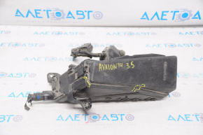 Toyota Avalon 13-15 3.5 liter underhood fuse box with bracket, broken cover, cracks