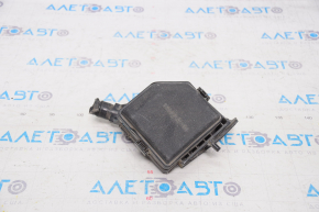 Fuse box under hood right Toyota Avalon 13-18 2.5 hybrid broken fastener
