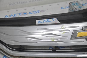 Radiator grill grill Chevrolet Volt 16- chrome, with emblem, sand