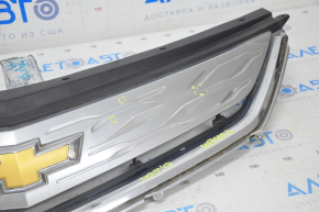 Radiator grill grill Chevrolet Volt 16- chrome, with emblem, sand