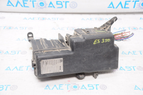 Lexus ES 330 underhood fuse box