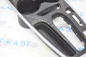 Chevrolet Volt 16 center console trim with cup holders - paint peeled off