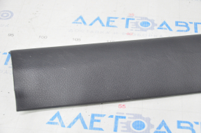 Door sill trim inner front left Nissan Rogue 14-20 black, scratches