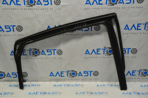 Glass seal with upper molding rear left Chrysler 200 15-17 chrome, minor scratches, for polishing
