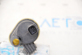 Ford Fusion mk5 17-20 Fuel Vapor Purge Valve Without Pipes