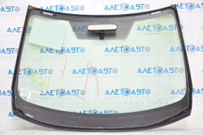 Nissan Rogue 14-20 windshield with mirror, chip