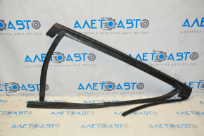 Glass seal rear left Lincoln MKX 16- with upper chrome molding, scratches, for polishing
