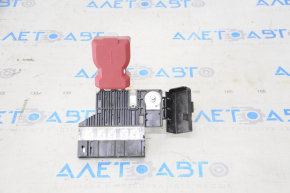 Positive terminal Nissan Rogue 14-20 with cover