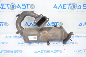 Exhaust manifold with catalytic converter Chevrolet Volt 16 - broken stud
