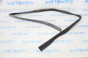 Front right windshield seal for Nissan Murano z50 03-07