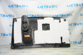 Tool tray Chevrolet Volt 11-15 fasteners torn, scratches
